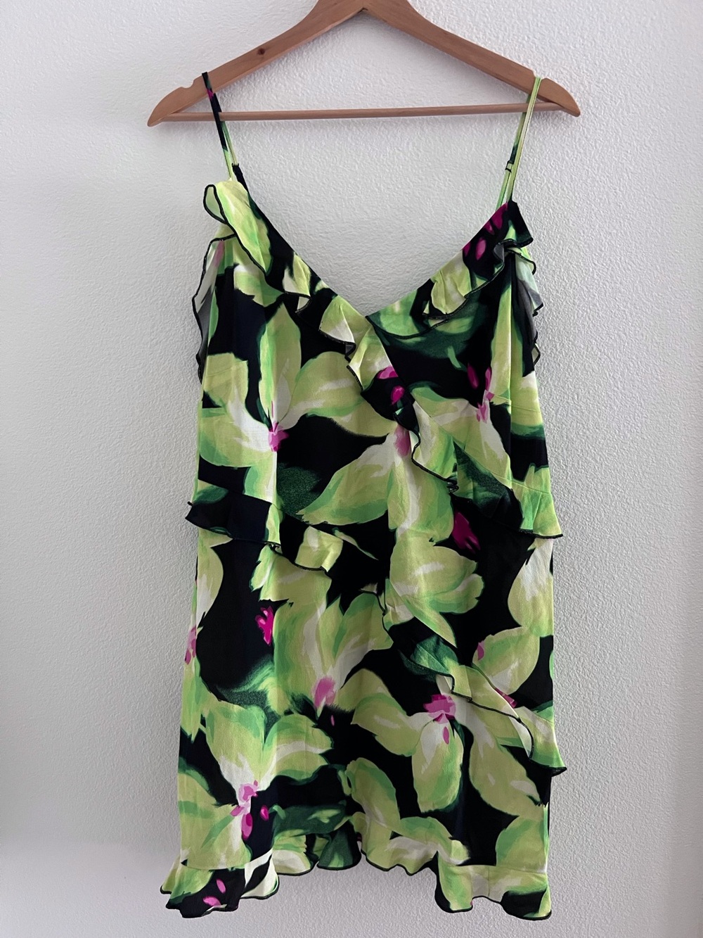 H&M Ruffle Lightweight Dress